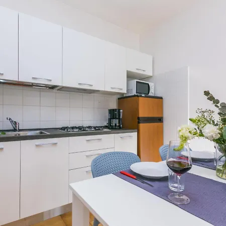 Fiore Carinzia By Interhome Apartment Lignano Sabbiadoro