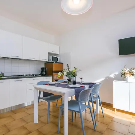 Fiore Carinzia By Interhome * Lignano Sabbiadoro